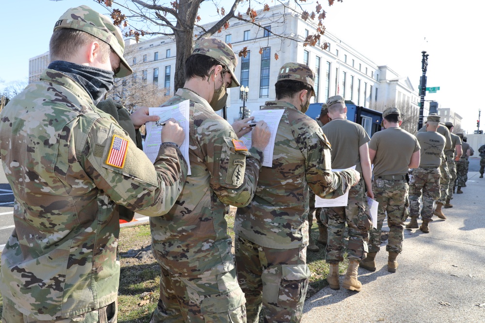 MDNG Administers COVID-19 Vaccines to Mitigate Virus' Spread
