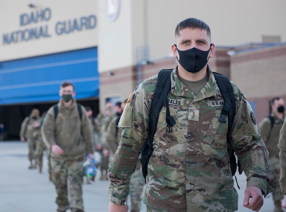 DVIDS - Images - Idaho National Guard Sends 300 Guardsmen To Assist ...