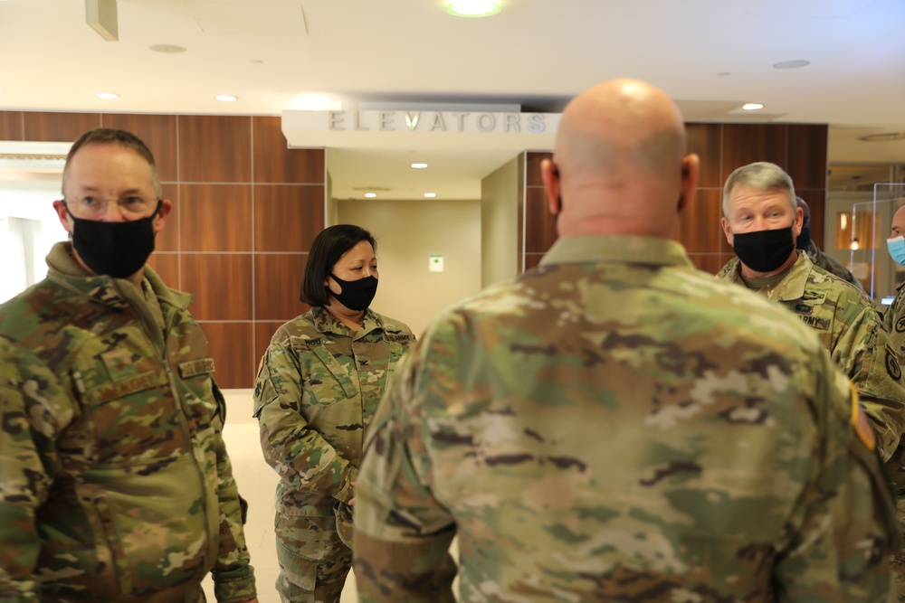 Col. Hou talks with Soldiers deployed to Washington, D.C.