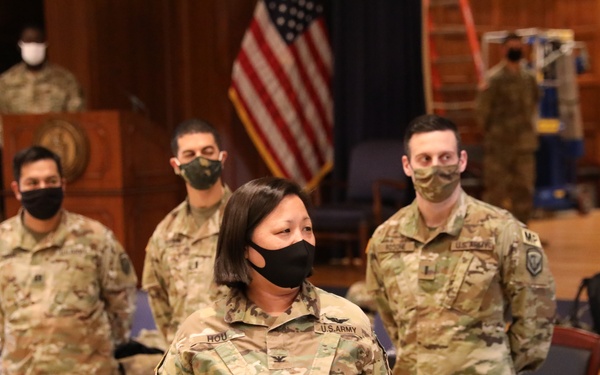 The Interim Adjutant General of New Jersey visits with Soldiers from New Jersey