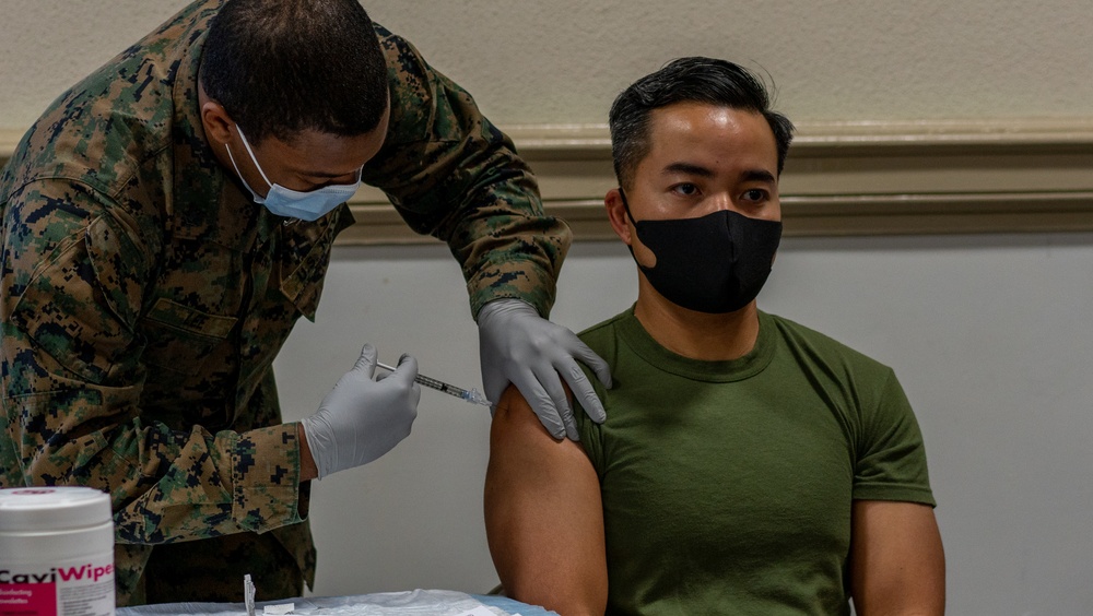 CLB-24 Receives COVID-19 Vaccination Before Deployment