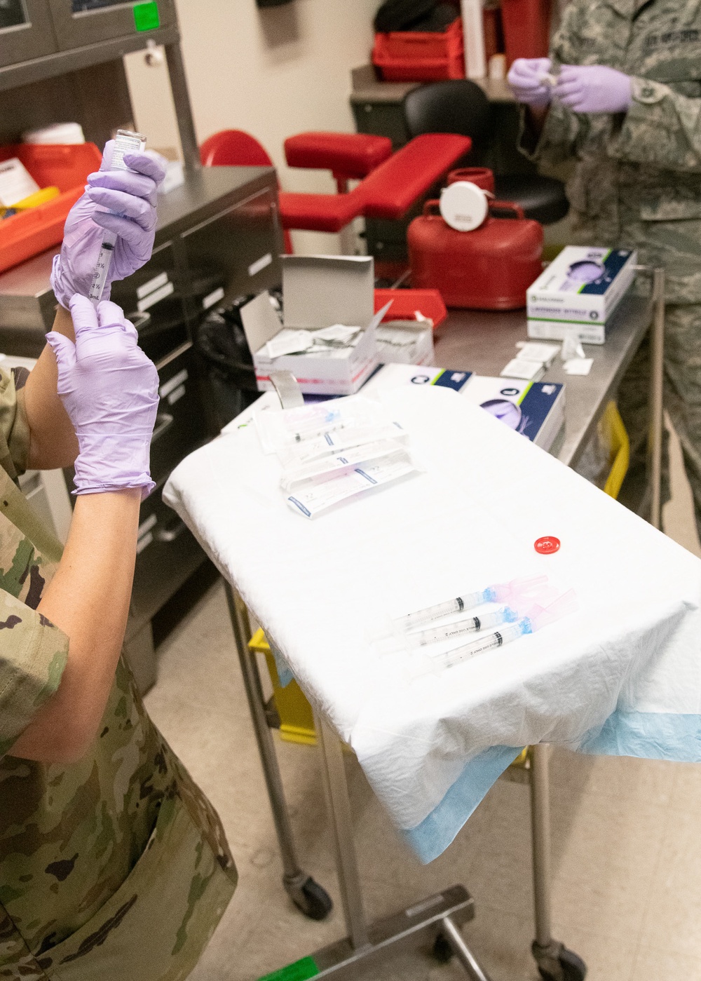 Utah National Guard Members Receives COVID-19 Vaccinations