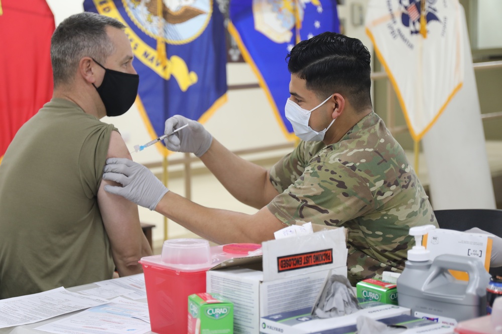 Camp Arifjan administers COVID-19 Vaccinations