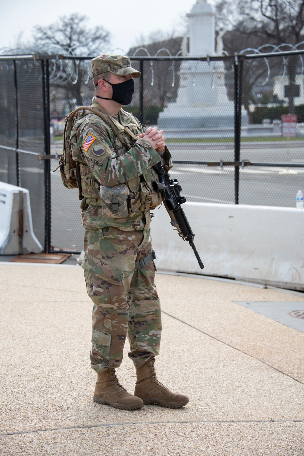 1-111th FA Soldiers stand guard in Washington, D.C.