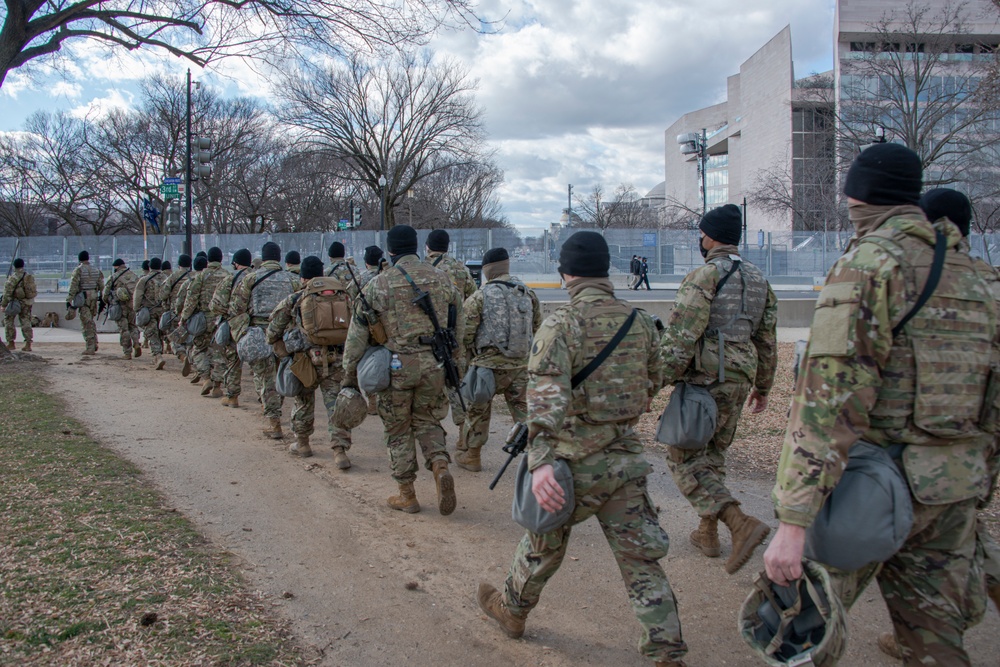 2-183rd CAV Soldiers stand guard in Washington, D.C.