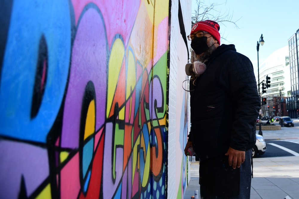 In honor of the Martin Luther King, Jr. Day of Service, the Paint Institute, partnered with the Mt. Vernon Triangle Community Improvement District, to activate a large-scale, public mural