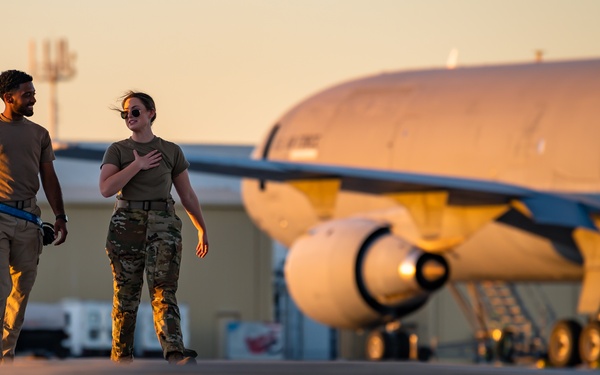 KC-10 provides fuel to E-3, F-15s