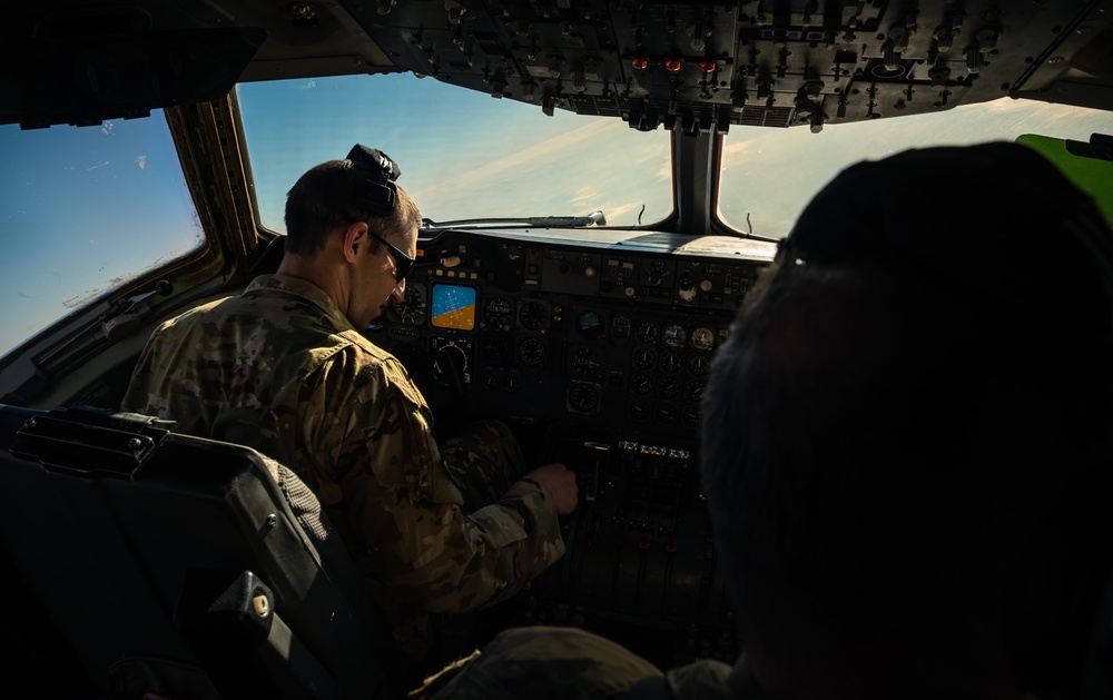 908th EARS provide night refueling to F-15s/F-16s