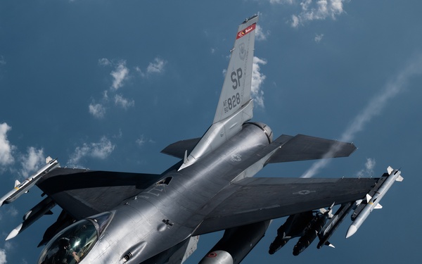KC-10 keeping F-16s flying