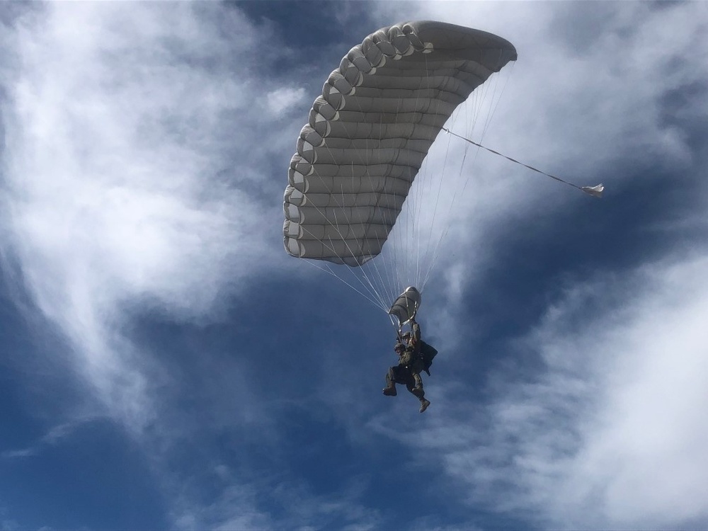 4th Marine Reconnaissance Battalion and 12th Operations Support Squadron tandem freefall jump training exercise.