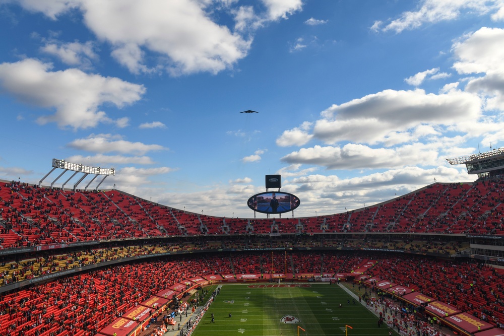 B-2 Spirit performs at 2021 AFC Divisional Playoffs