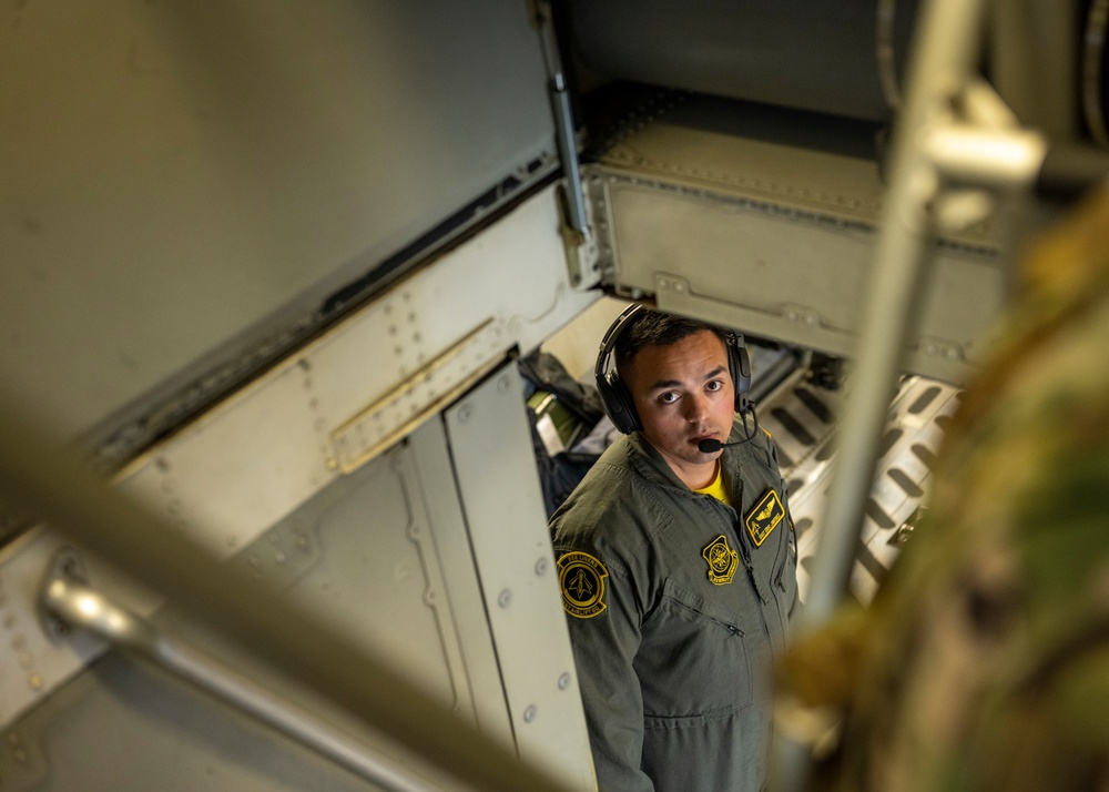 Leadership Rounds: 21st Airlift Squadron