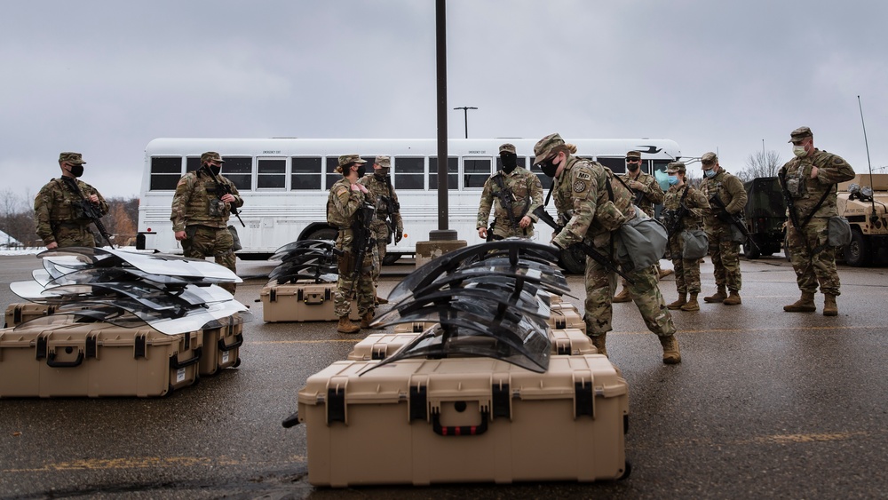 Governor Whitmer activates Michigan National Guard to ensure peace in Lansing