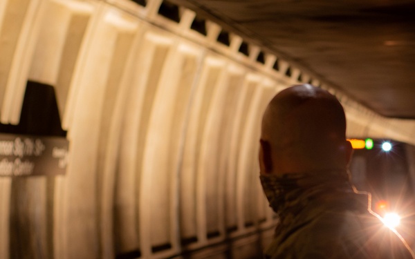 105 Engineer Battalion Soldiers assist with the 59th Presidential Inauguration