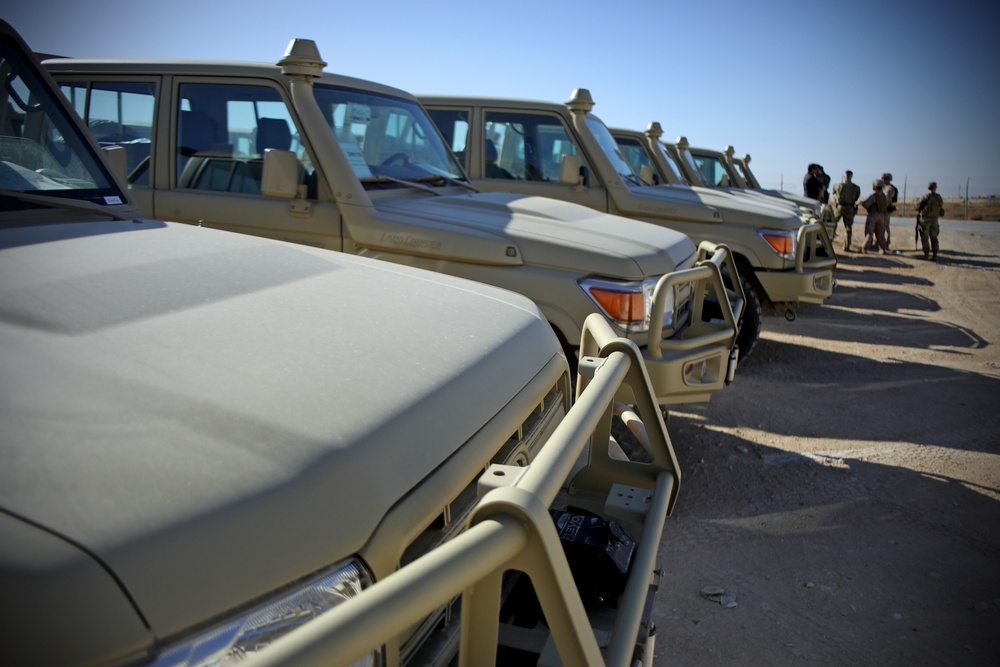 Iraqi Security Forces Receive Several Vehicles from CTEF Divestment Program