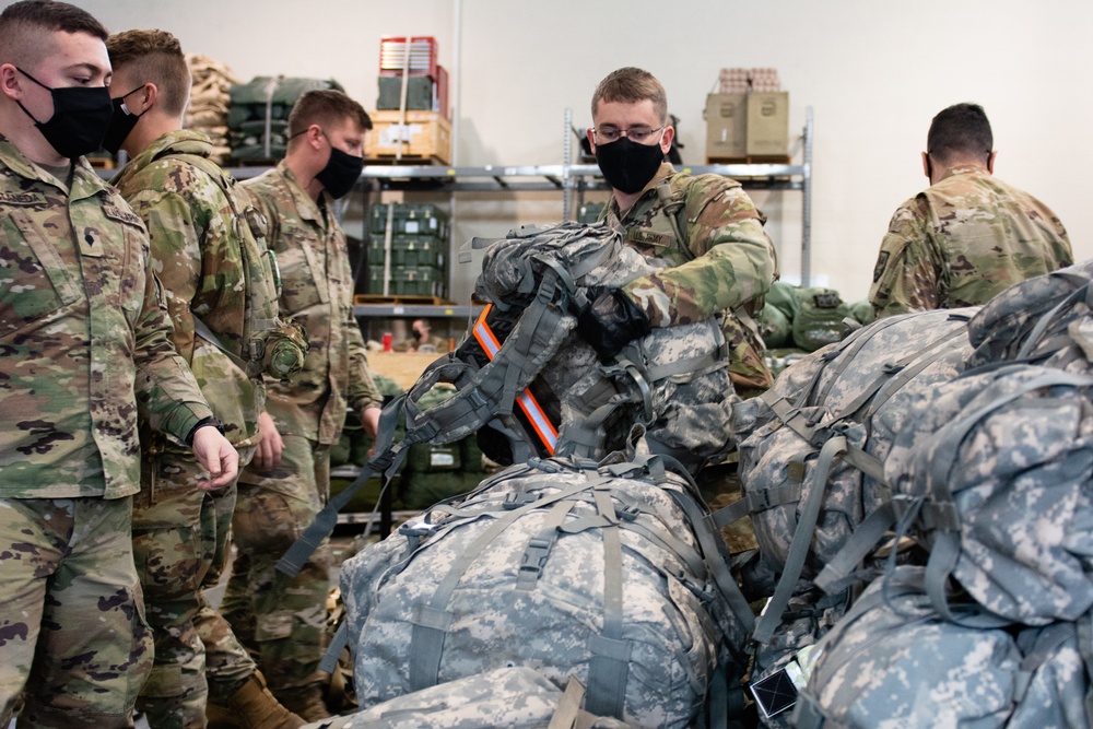 Missouri Soldiers prepare to depart for the 59th Presidential Inauguration