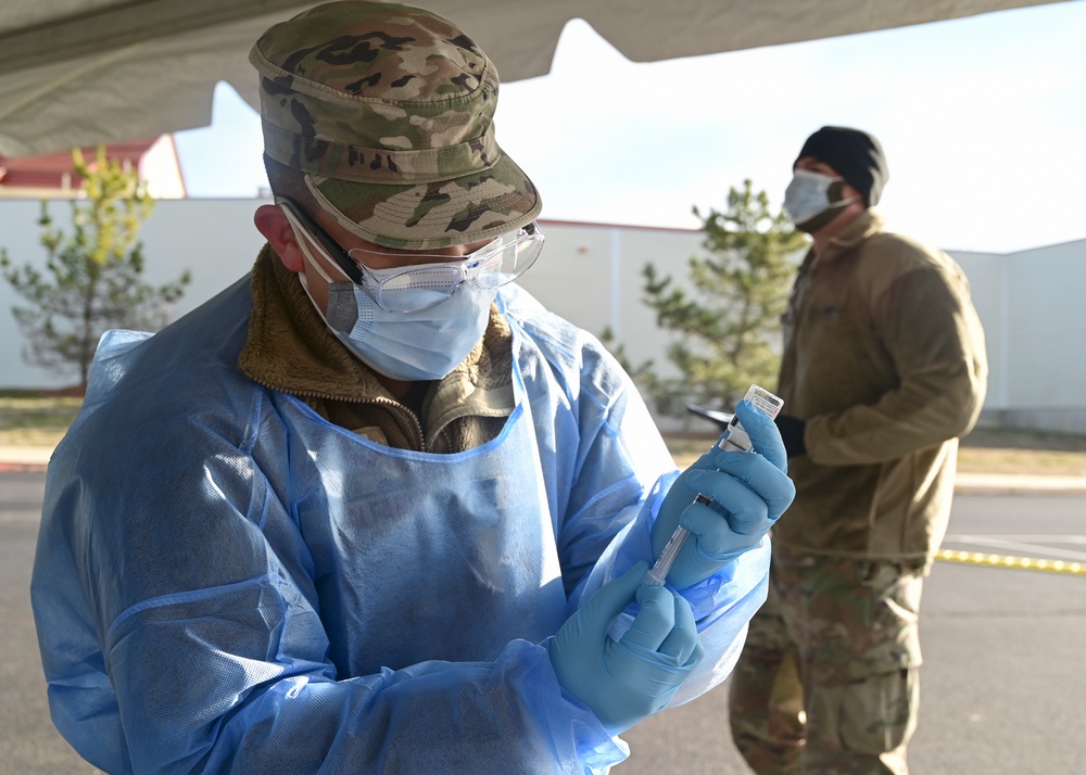 MDNG Mobile Vaccination Support Team in Charles County