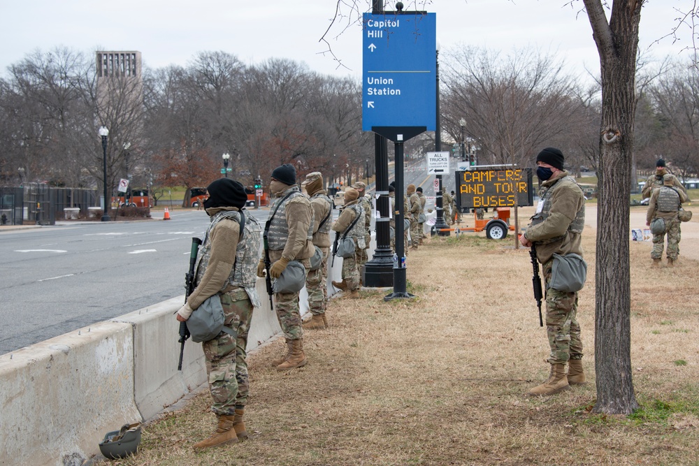 1710th TC Soldiers stand guard in Washington, D.C.