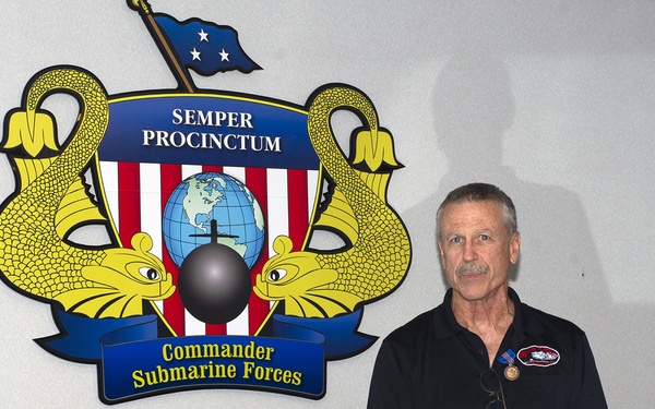 Submarine Force Veteran Earns Meritorious Civilian Service Medal