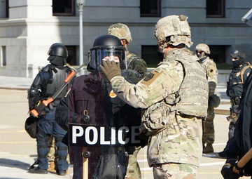 Pa. National Guard helps guard state capitol during inauguration