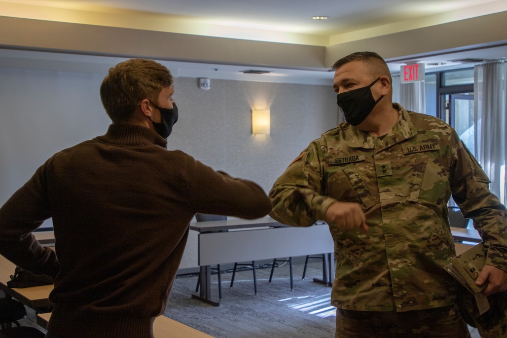 Maj. Gen. Pablo Estrada visits Airmen deployed to California hospitals