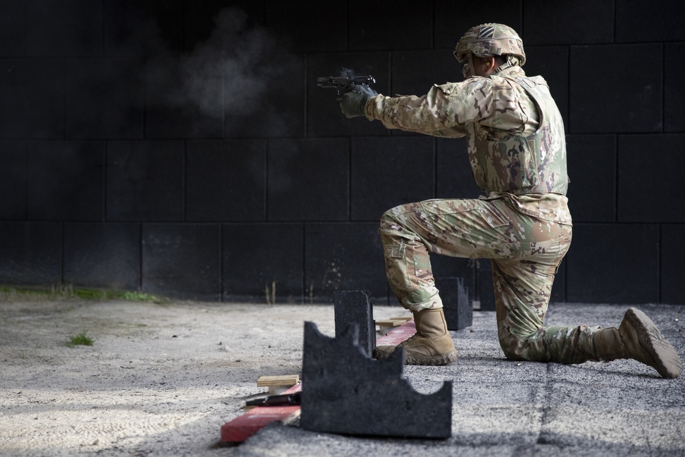 3rd Combat Aviation Brigade Soldiers qualify with their M4 rifles and M9 pistols.