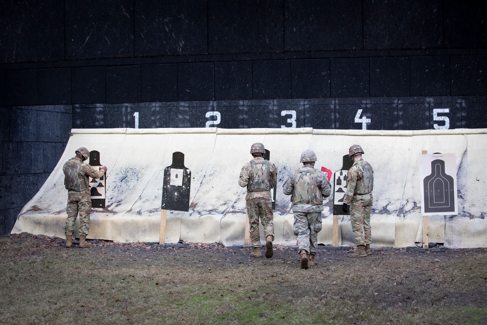 3rd Combat Aviation Brigade Soldiers qualify with their M4 rifles and M9 pistols.