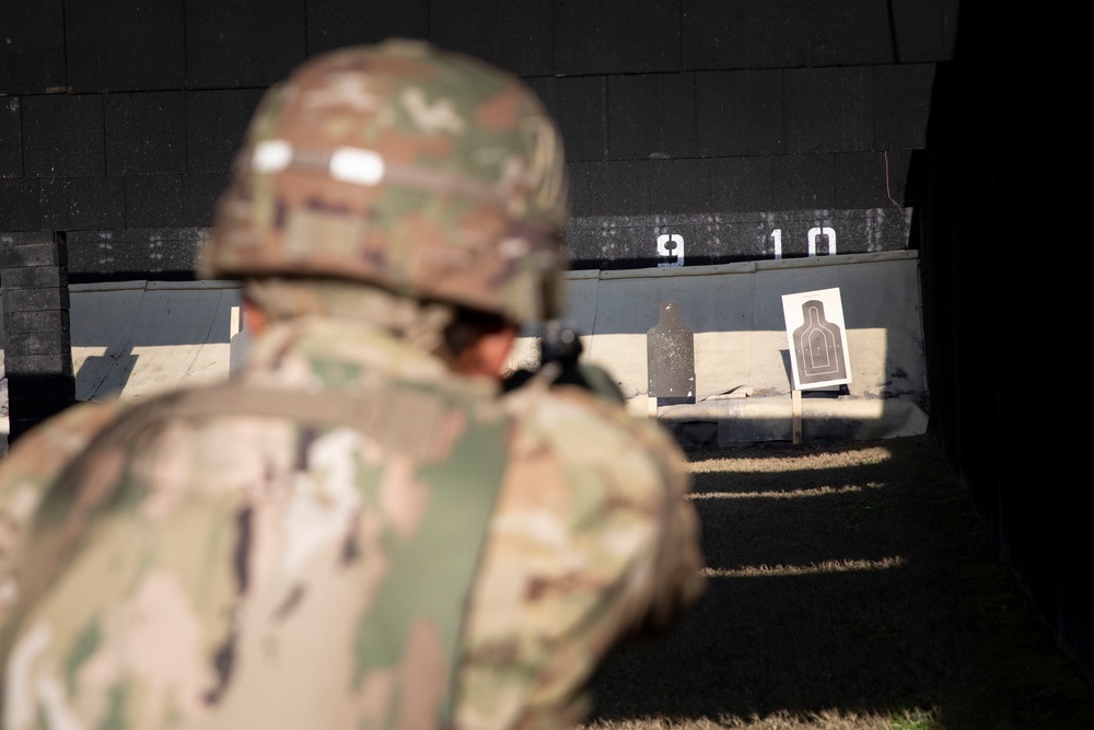 3rd Combat Aviation Brigade Soldiers qualify with their M4 rifles and M9 pistols.