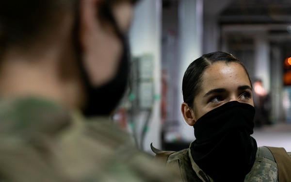 105 Engineer Battalion Soldiers assist with the 59th Presidential Inauguration