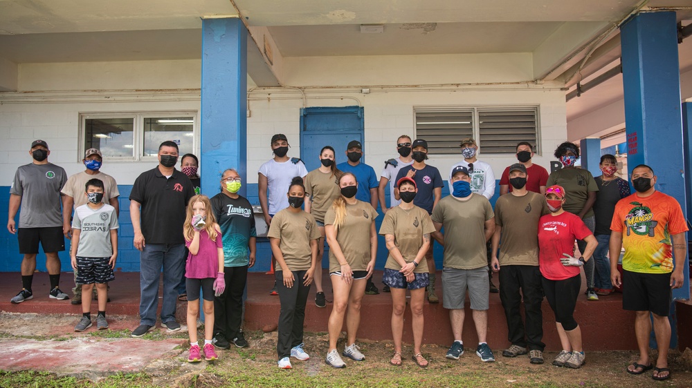 36th HCOS Airmen volunteer at Guam’s Oceanview Middle School