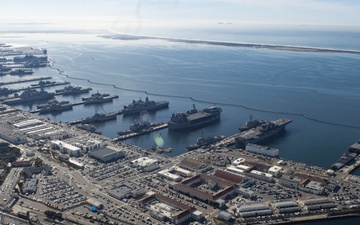 Naval Base San Diego Invites Public to Celebrate Centennial on the Waterfront