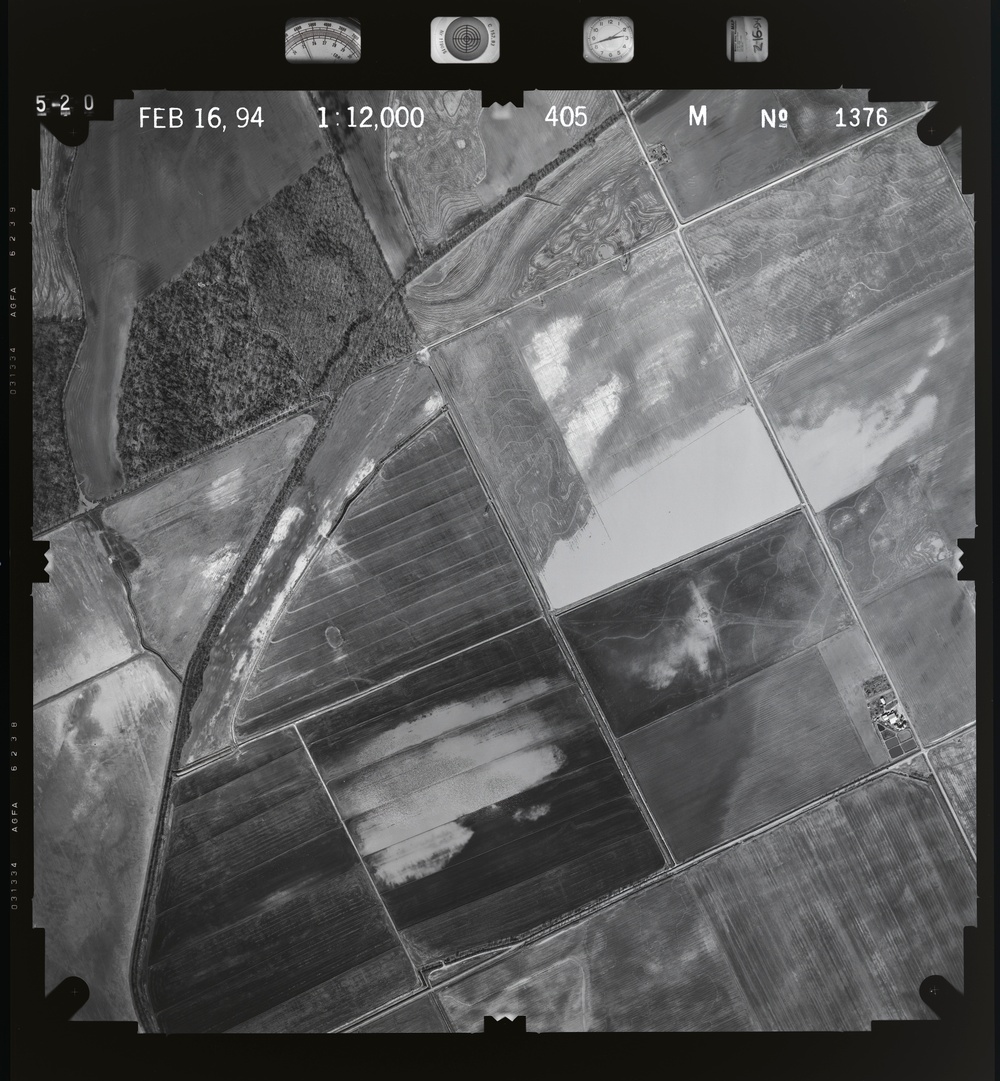 083243.222 - Black River.405.8