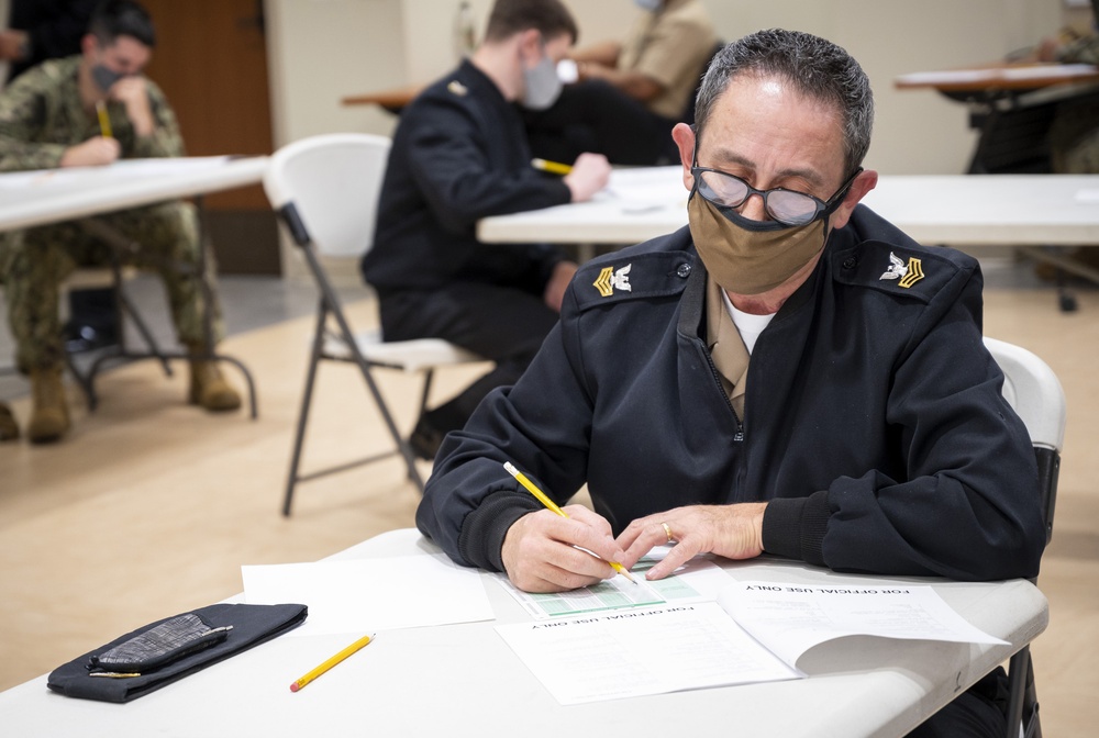 NTAG Philadelphia Sailors take E7 advancement exam