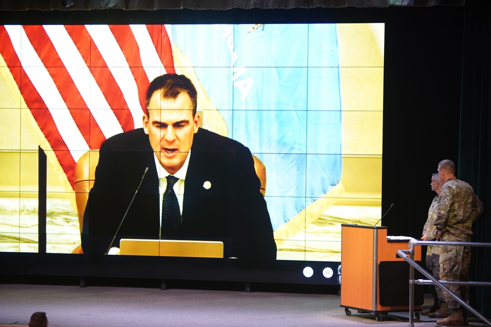 Governor Stitt introduces Medal of Honor winner SGM Thomas Payne