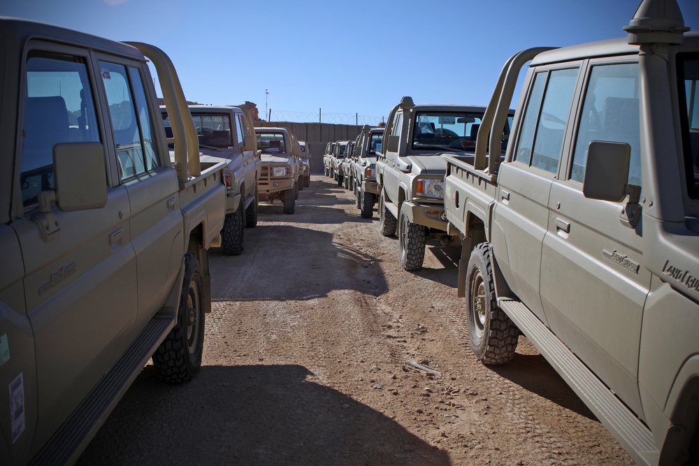 Iraqi military receives additional vehicles to support fight against ISIS
