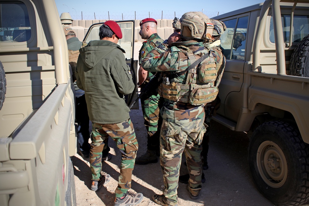 Iraqi military receives additional vehicles to support fight against ISIS