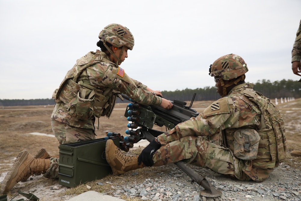 DVIDS - Images - 414th Signal Company MK19 Range [Image 4 of 5]