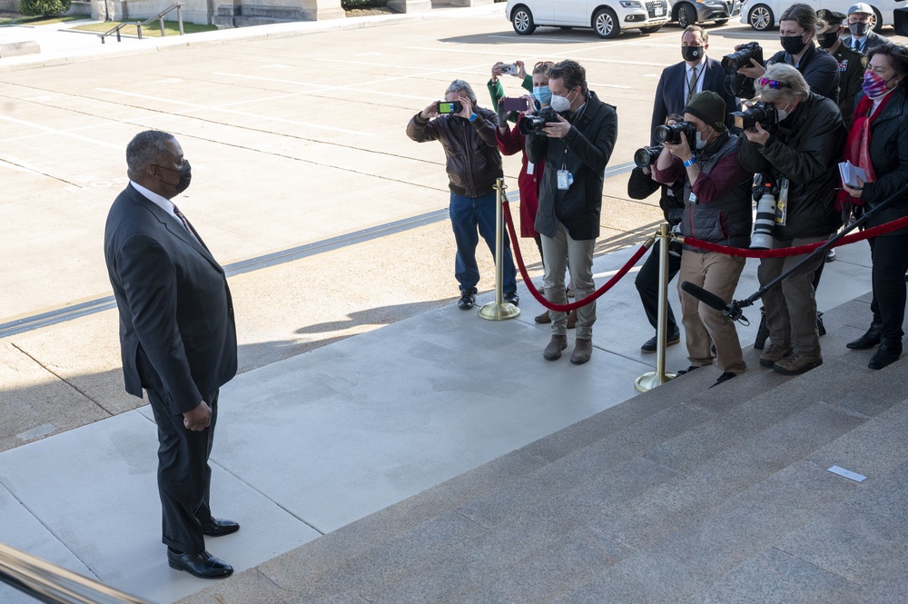 Defense Secretary Austin Arrives at Pentagon