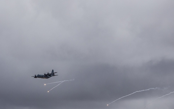 KC-130J evades Smokey Sams