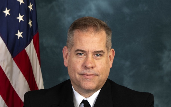 Submarine Squadron 17 Welcomes New Commodore