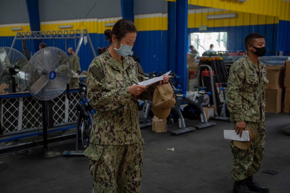 Sailor Receives Coronavirus Vaccine