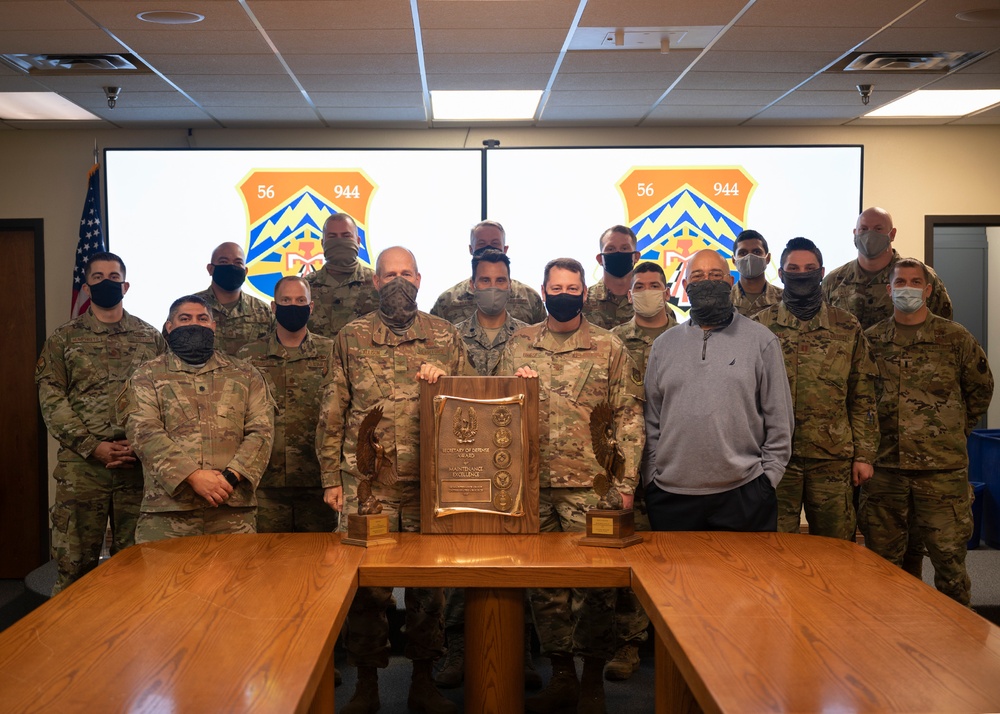 DVIDS - Images - Luke MXGs win SECDEF award
