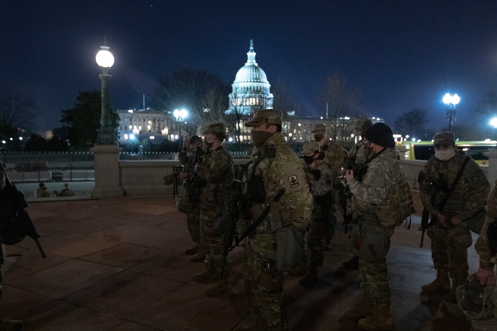 Alaska National Guard Soldiers and Airmen assist inauguration