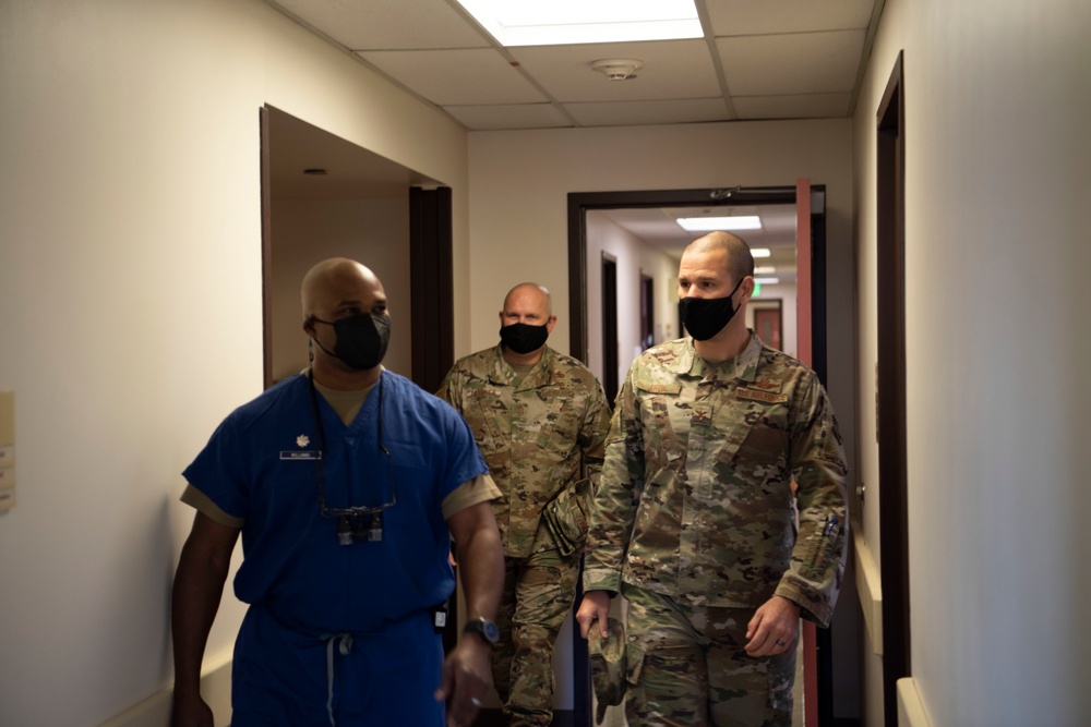 Leadership Rounds: 60th DS