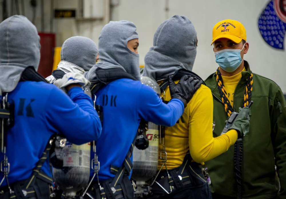 USS Carl Vinson (CVN 70) Conducts General Quarters