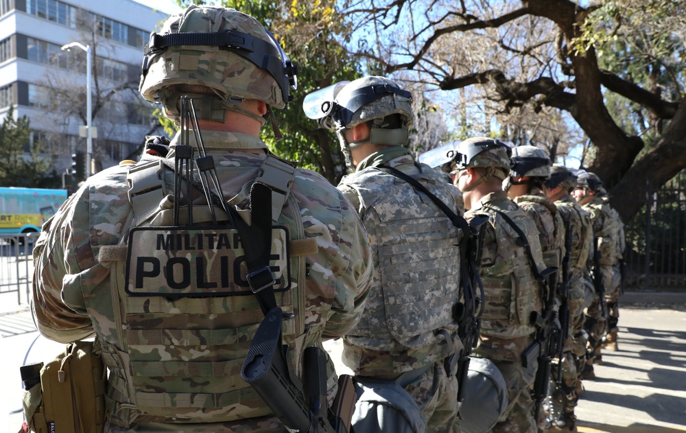 Cal Guardsmen protect the Capitol building in Sacramento on Inauguration Day