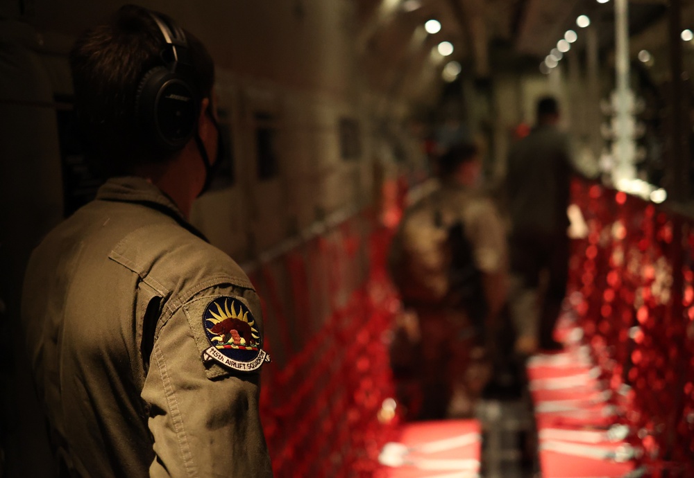 Cal Guard Soldiers depart JFTB Los Alamitos to provide civil support for Inauguration Day