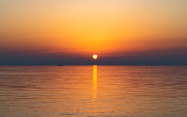 NIMITZ TRANSITS ARABIAN SEA