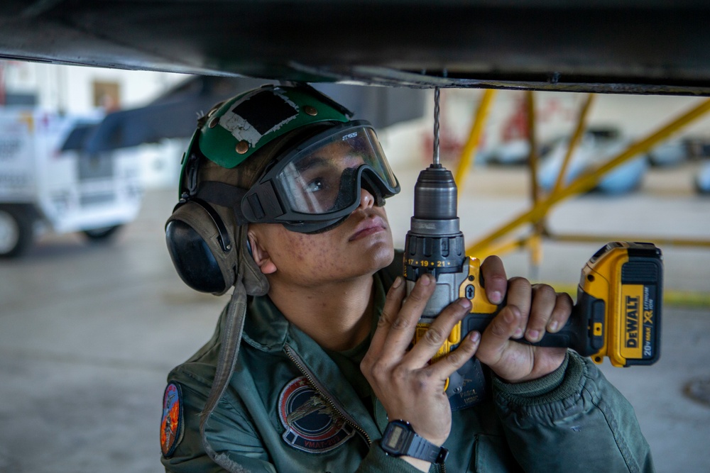 Marines train to drop bombs at a moment's notice