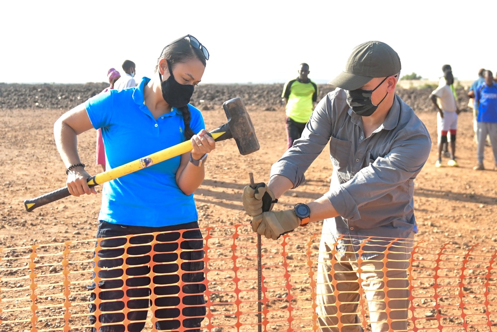 Civil Affairs East Africa Team participates in veterinary exchange